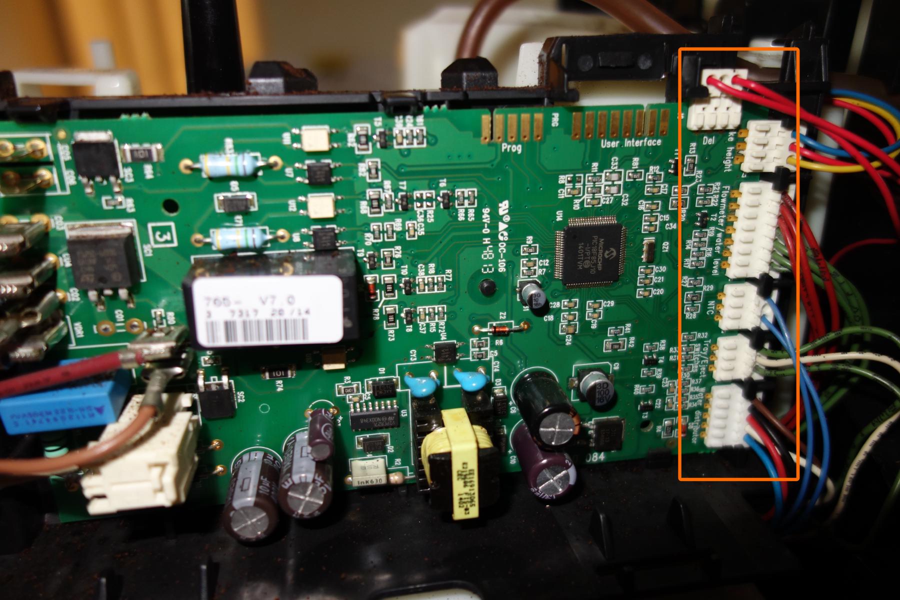 Step 7a : Disconnect controller board connectors